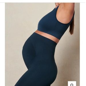 Blanqi everyday maternity belly support leggings in size small color storm